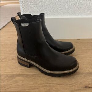 Universal Thread Celina Chelsea Boot